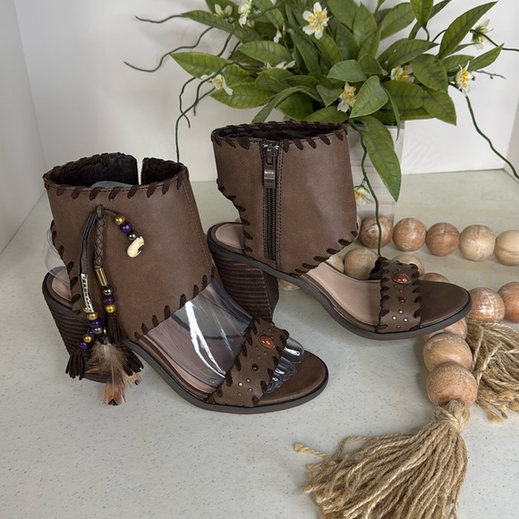 Very Volatile Women's Size 6 Boho Heeled Sandal Brown Beaded Fringe - Picture 2 of 9